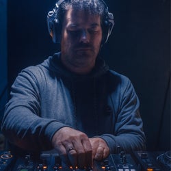 Only Remix 3 - Chart