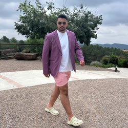 SUMMER VIBES OF BUEN ROLLITO 2025