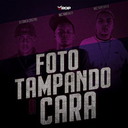 Foto Tampando a Cara