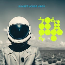 Sunset House Vibes