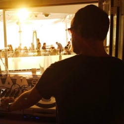 Dee Montero 'Cafe Mambo June 15 Chart'