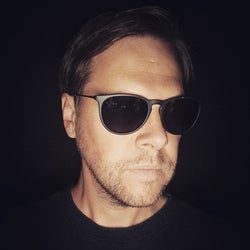 Between The Vineyards