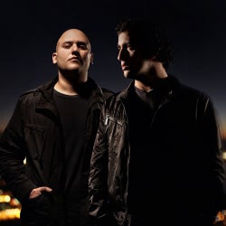 Aly & Fila "Top 10 August FSOE 350 Charts"