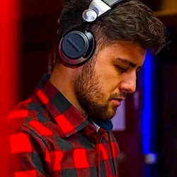'Tech Me' Radio Show