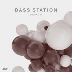 Bass Station, Vol.07