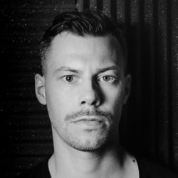 Matthieu P "Opaque" Chart