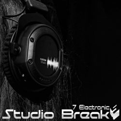 Studio Breaks