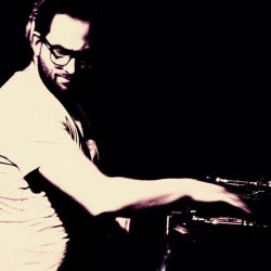 Mihalis Safras 'Off Sonar' Charts