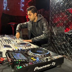 Asad Sheikh Live at Spectre