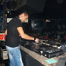 DAVIDE BRUNI VINYL CHART