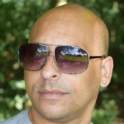 Discotron's Let Me Be Your Fantasy Chart