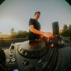 FRESH HOUSE SEP 25