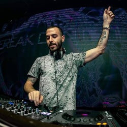 DIvine Echoes : Beatport's Chart