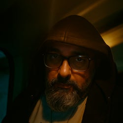 Halloween 25 Groovy Ghosts