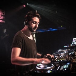 DEVID DEGA ' APRIL CHART 017'