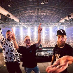 Showtek's 'Another World' chart