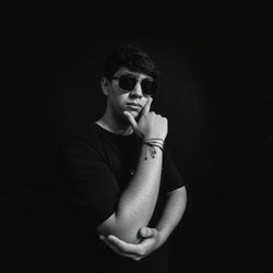 Enzopsv present: Broken Heart EP