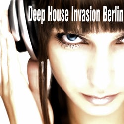 Dee House Invasion Berlin