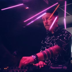 Jochen Pash's Pacha Chart Nov '25