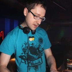 DANIEL BRIEGERT - July DJ CHARTS 07/2014