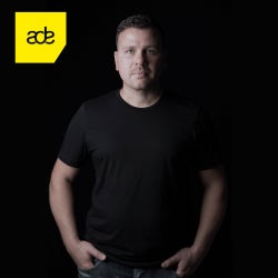 ADE Hot Tunes Chart