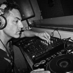 GUILLE ARJONA - NOVEMBER CHART