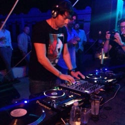 DJ VIVONA - SUNCLOCK APRIL 15