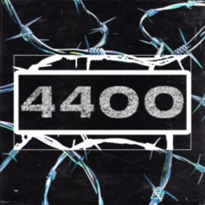 4400