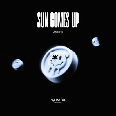 Sun comes up