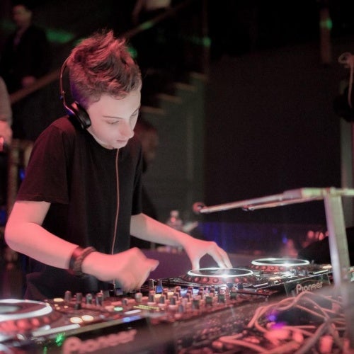 Your Not Alone (Aiden Jude Remix) Chart