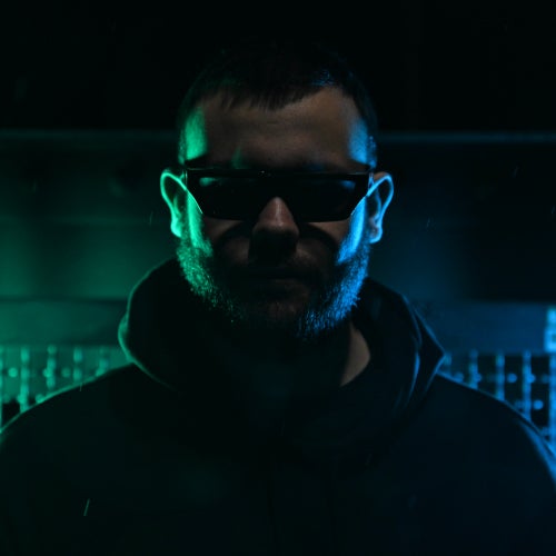 Luca Beat pres " Mathematics " Charts