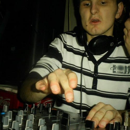 DJ MIKY