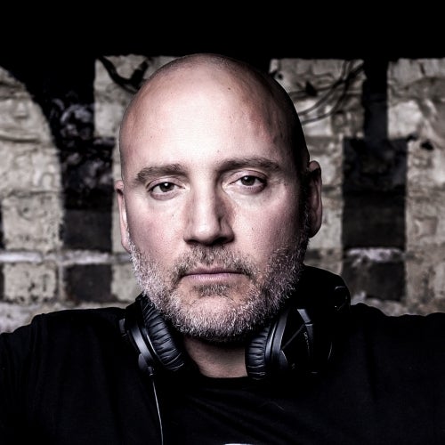DJ Ron Hamelin