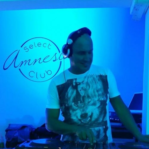 Xmas Chart by Rod Mylan (Amnesia Select Club)