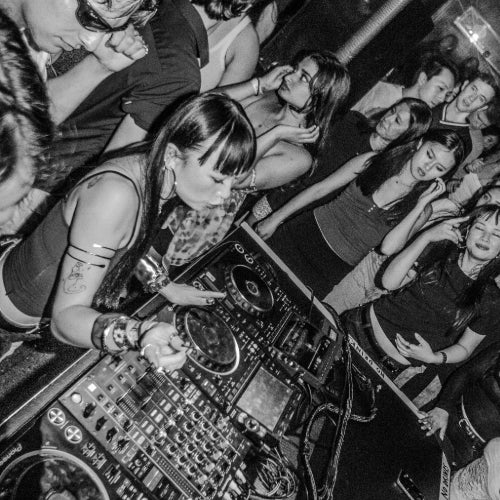 DJ MANDY