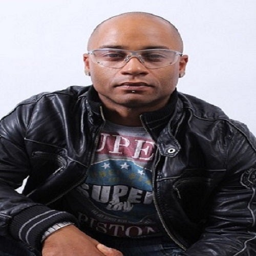 Sascha Dolliver : November Chart 2013