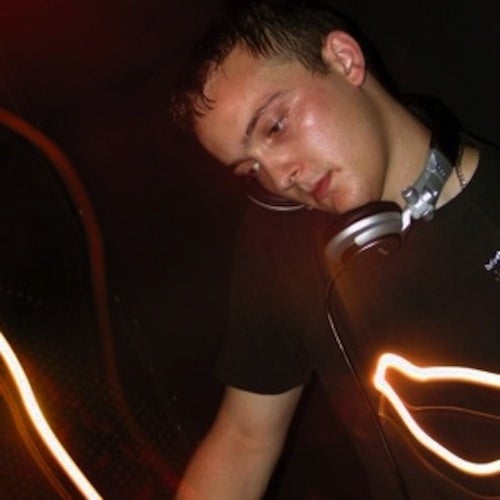 Mike Holmes - DeadFreq Techno Chart - July 20