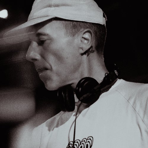 NXTBND Chart 2026