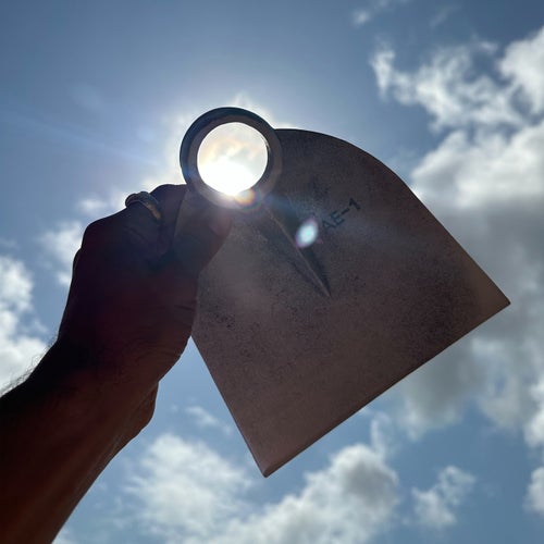 Kijk niet in de Zon