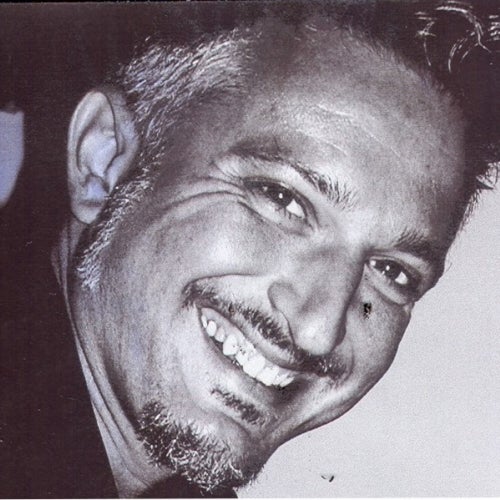 Luis Dee