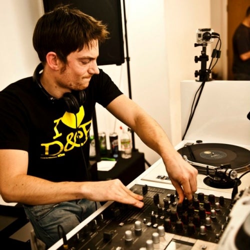 DJ Snige