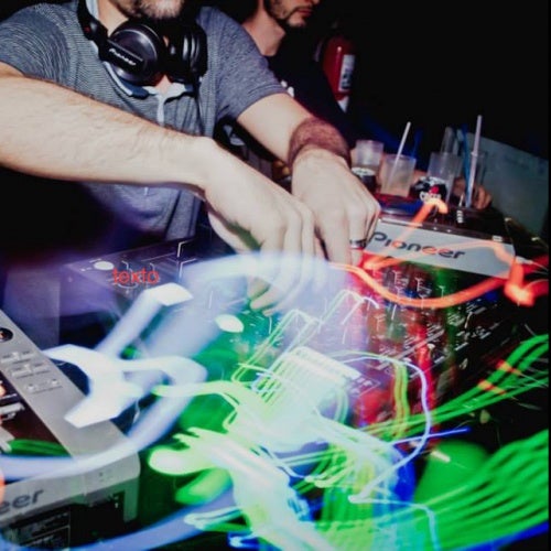 Alejandro R November Chart 2016