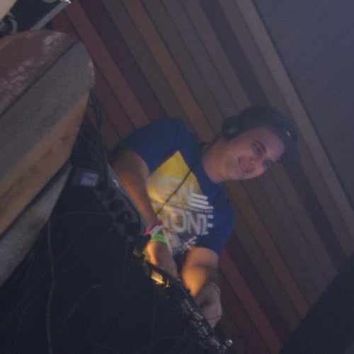 Dj Hader