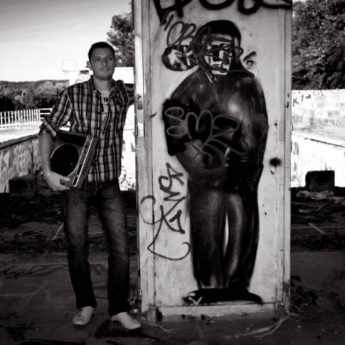 IRVINE KINEAS "RE-PULSE" OCTOBER CHART 2012