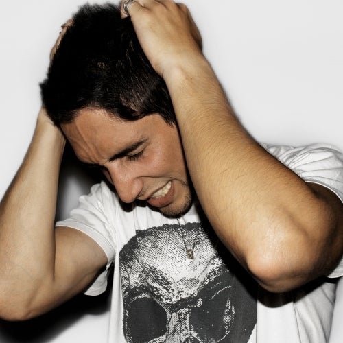 Rodrigo Diaz T op T en Chart March 2012