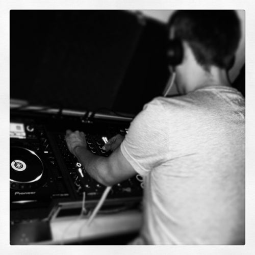 DJ Daniel Cameron