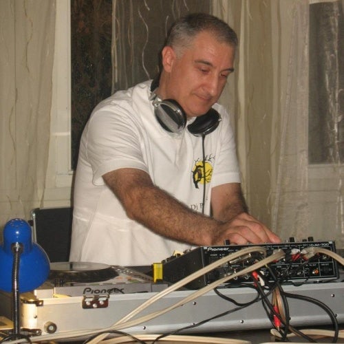 Dj peter Jive - April Chart 2014