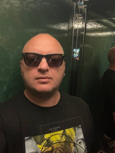 AlexBi