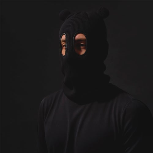 Mowze: An Aesthetic/Groundbreaking Rebirth