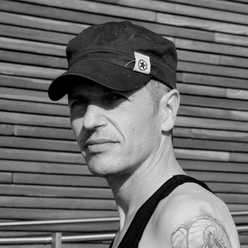 Duniz Equal Grooves Jan. Chart - (Techno (Raw / Deep / Hypnotic),Melodic House & Techno,Bass / Club) Album Cover